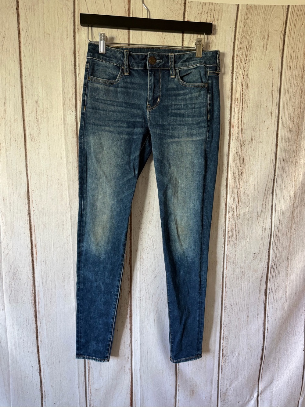 American Eagle 360 NeXt Level Stretch Jeans Size 2 Regular
Blue